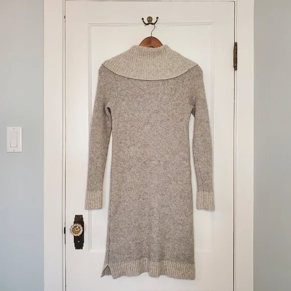 Cynthia Rowley Lamb’s Wool Sweater Dress – Size XS – Pale Grey - Picture 5 of 6